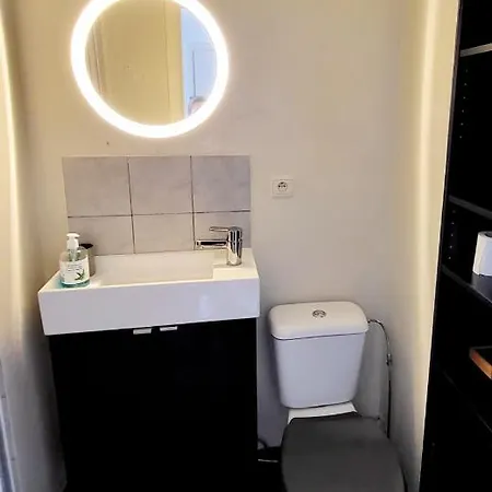Handy Close To Zaventem Airport Apartment