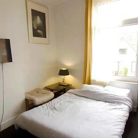 Handy Close To Zaventem Airport Apartment *